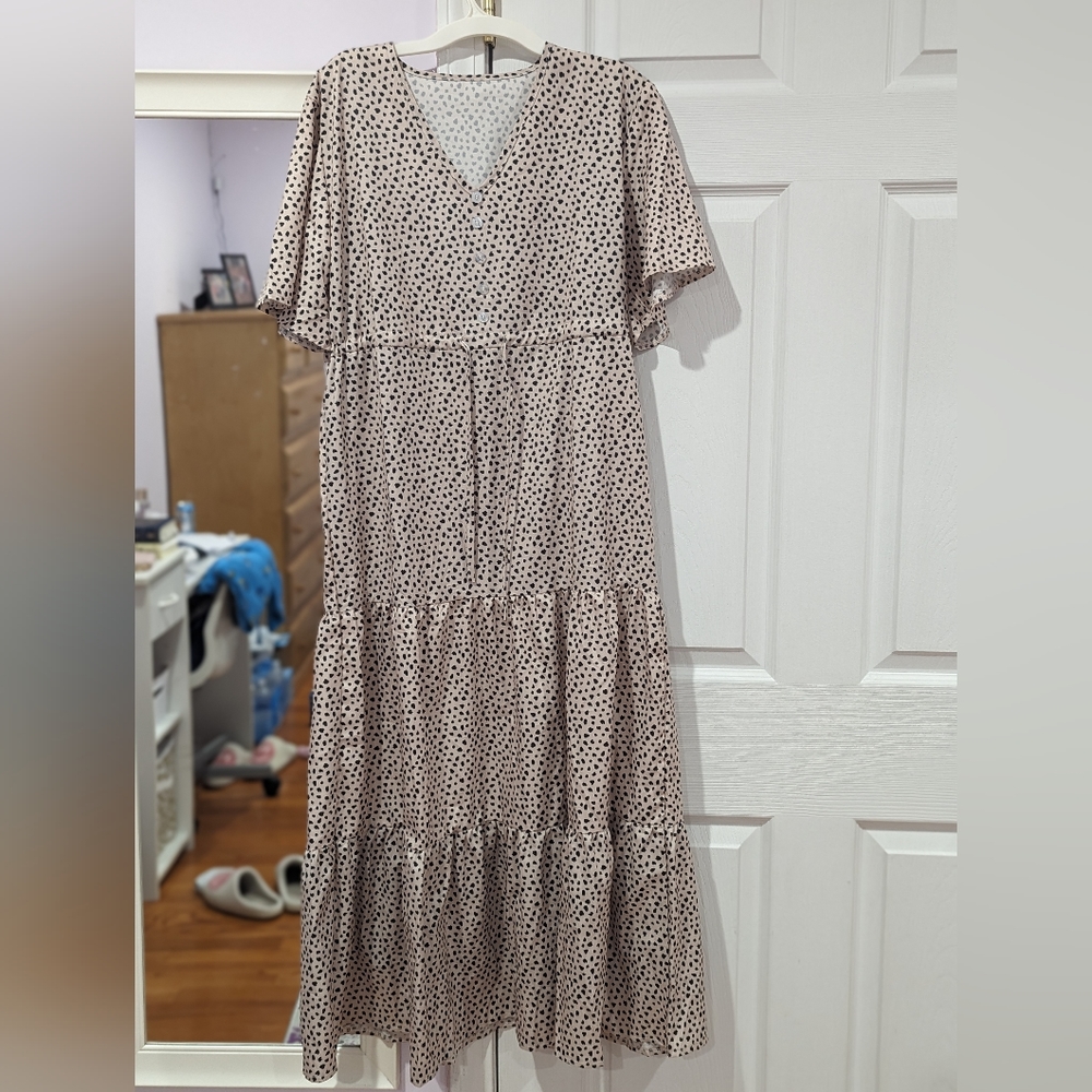 Beautiful pink and black animal print cotton & polyester flattering dress.